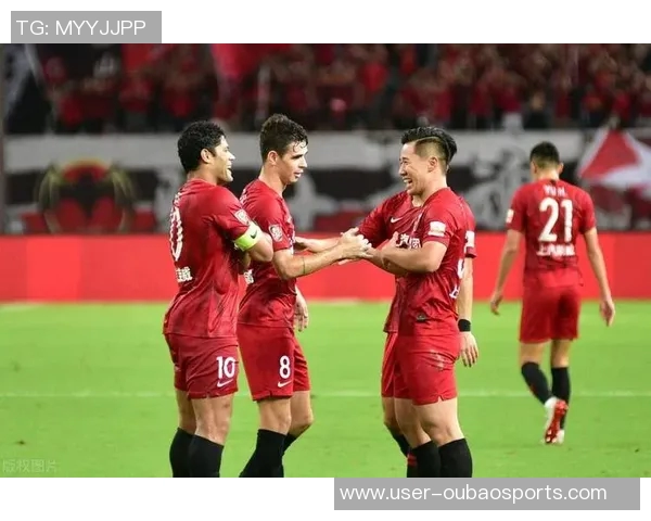 胡尔克与奥斯卡共同祝福海港20岁生日期待未来重聚再创辉煌 胡尔克与奥斯卡共同祝福海港20岁生日期待未来重聚再创辉煌